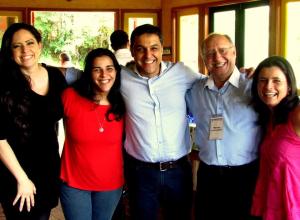 Amigos incríveis e profissionais fantásticos 