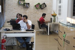 Salas privativas e compartilhadas (15) (1) (1024x683)