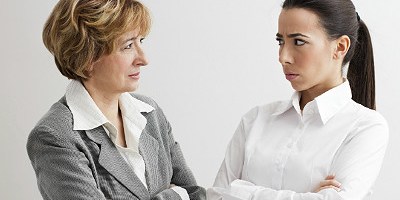 conviver com pessoas as quais divergimos é complicado