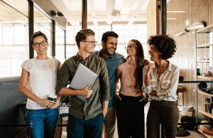 Mais de 36 empresas procuram estagiários e trainees