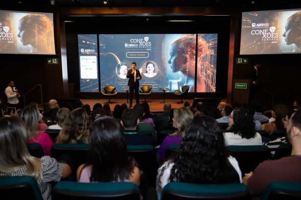 Leandro-Pinho---presidente-da-ABRH-MG-foto-Alex-Alaya--1-